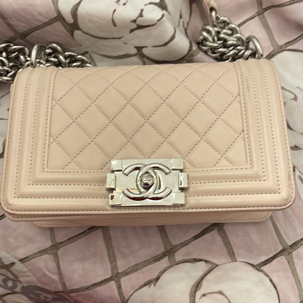 Chanel Small Boy Bag THIS WEEK ONLY $2200 - Picture 17 of 17